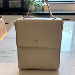 Matt & Nat Cream Mini Bag